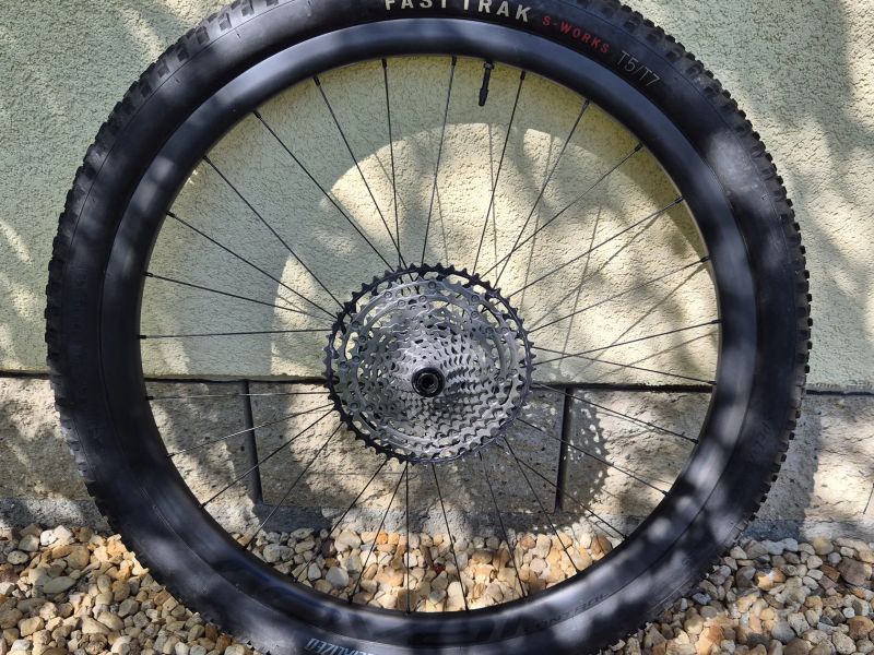 Karbonová zapletená kola Specialized Roval Control Carbon 29