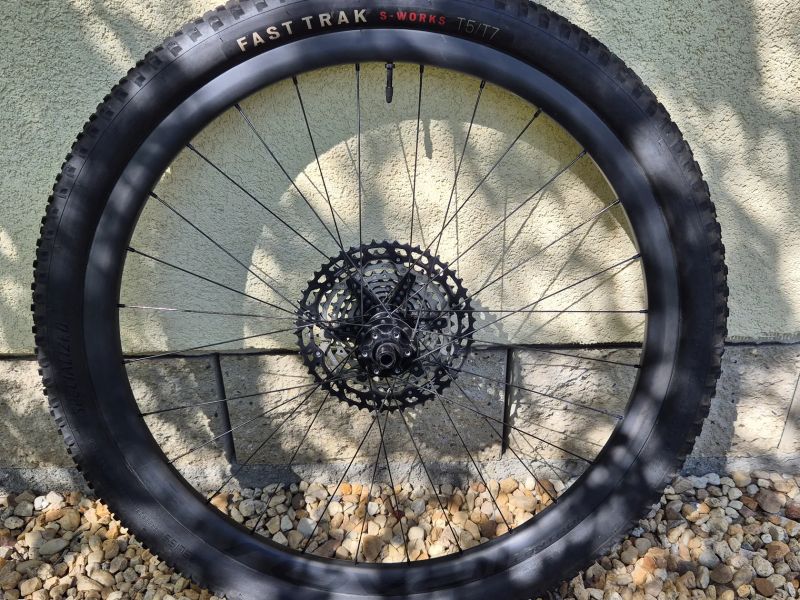 Karbonová zapletená kola Specialized Roval Control Carbon 29