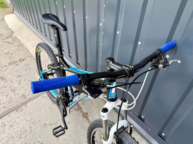 Mtb kolo Genesis element vel. 52