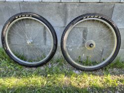 Zapletená kola 26" + 70mm představec + přehazovačka