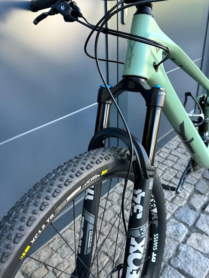 YT Industries IZZO CORE 3