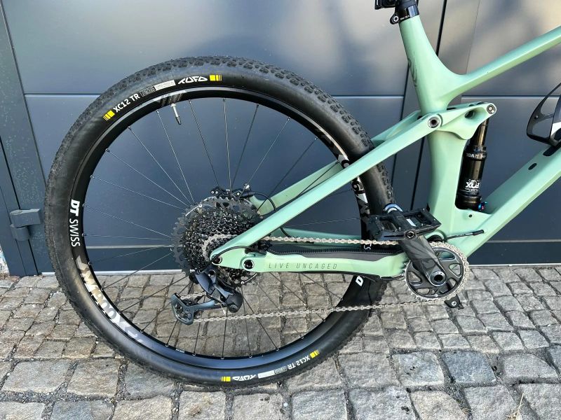 YT Industries IZZO CORE 3