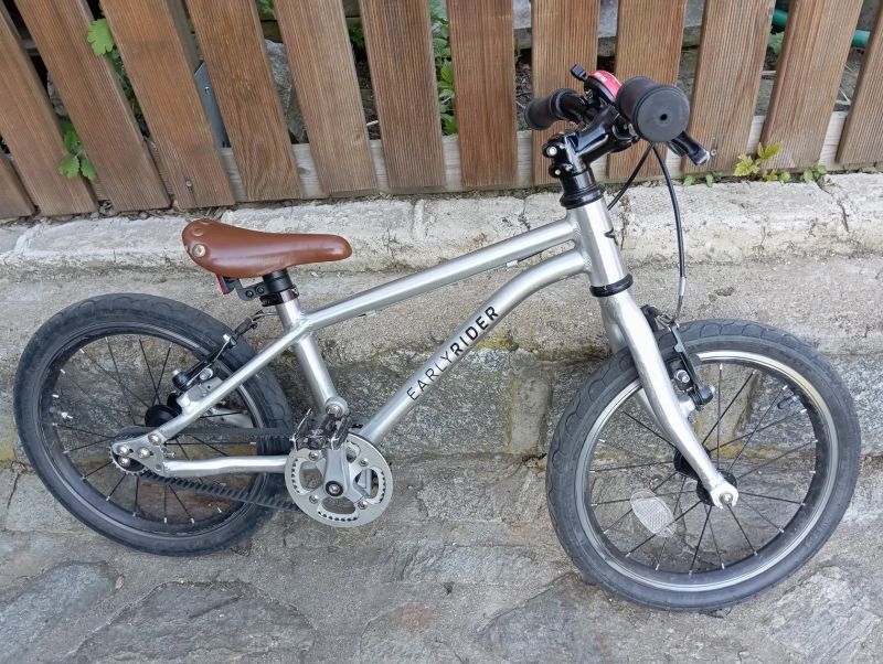 Early Rider, velikost 16