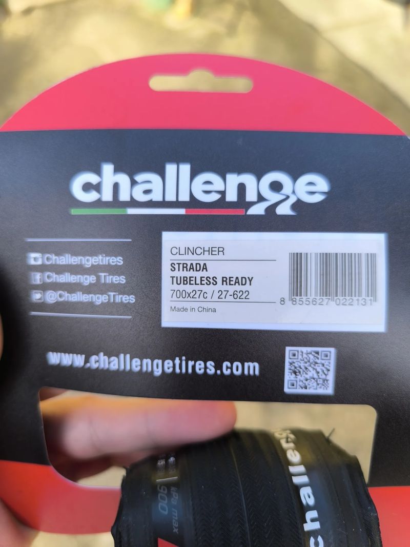 Challenge Strada 700x27c / 27-622