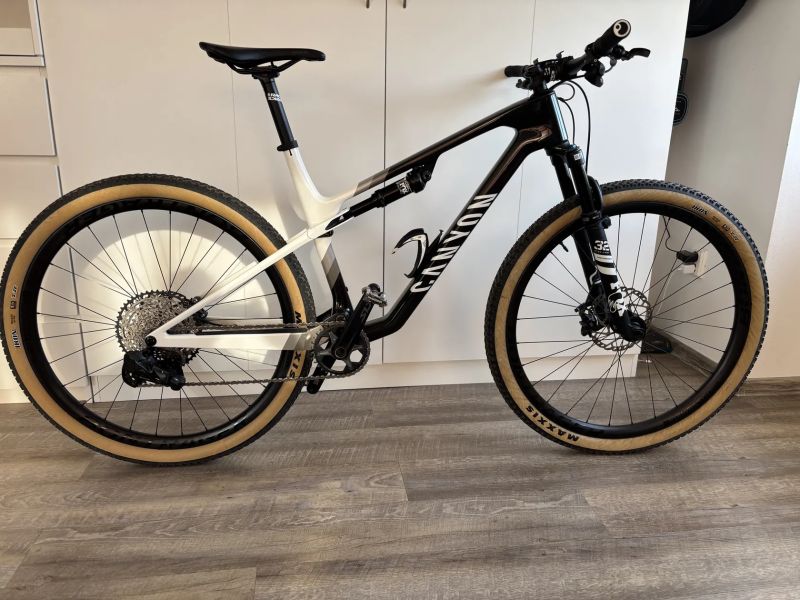 Canyon Lux world cup CF6