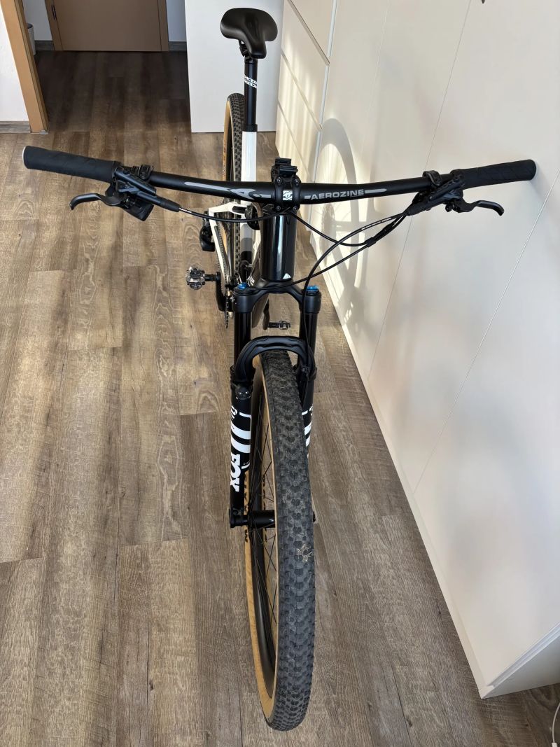 Canyon Lux world cup CF6