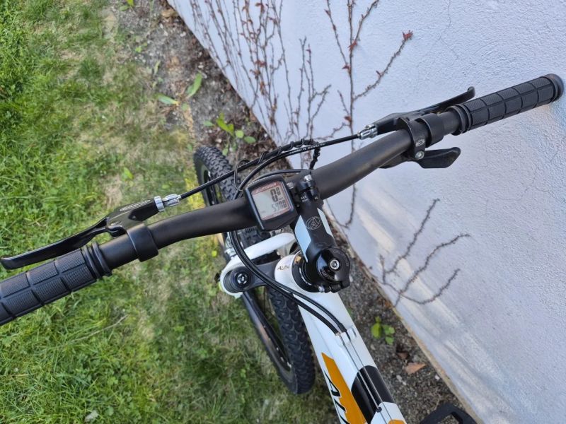 Dětské kolo Author 24", vzduch.vidlice, řazení 1x9