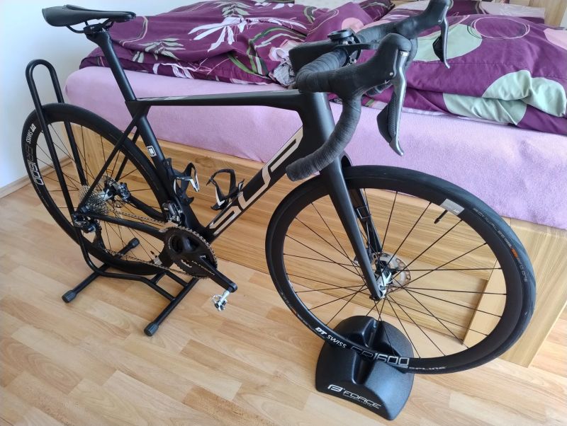 Superior X-road Team issue Di2