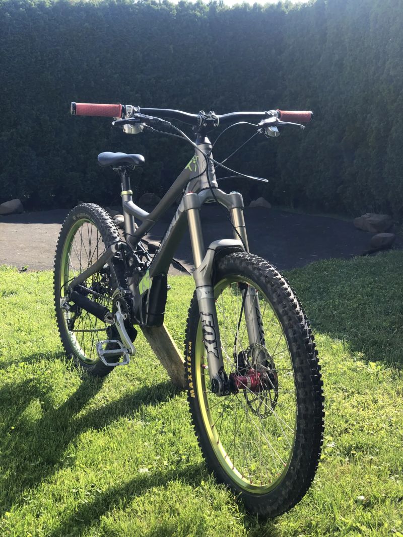 Celoodpružené kolo GIANT M, 26’