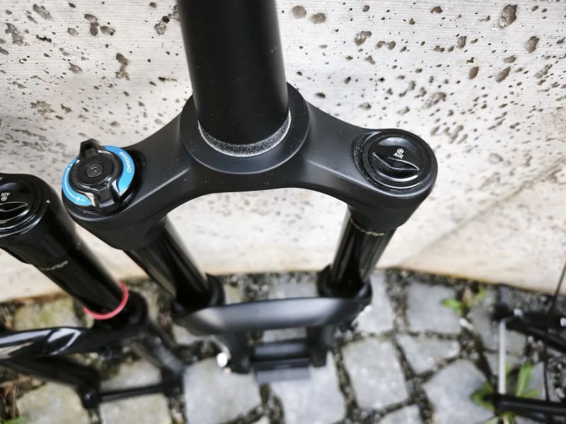 Rock Shox Lyrik Ultimate a Yari 170mm