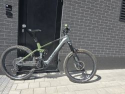 Cube Cube Stereo Hybrid 160 HPC TM 750