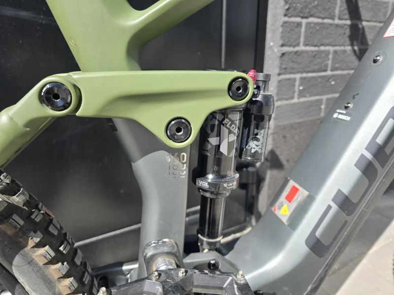 Cube Cube Stereo Hybrid 160 HPC TM 750