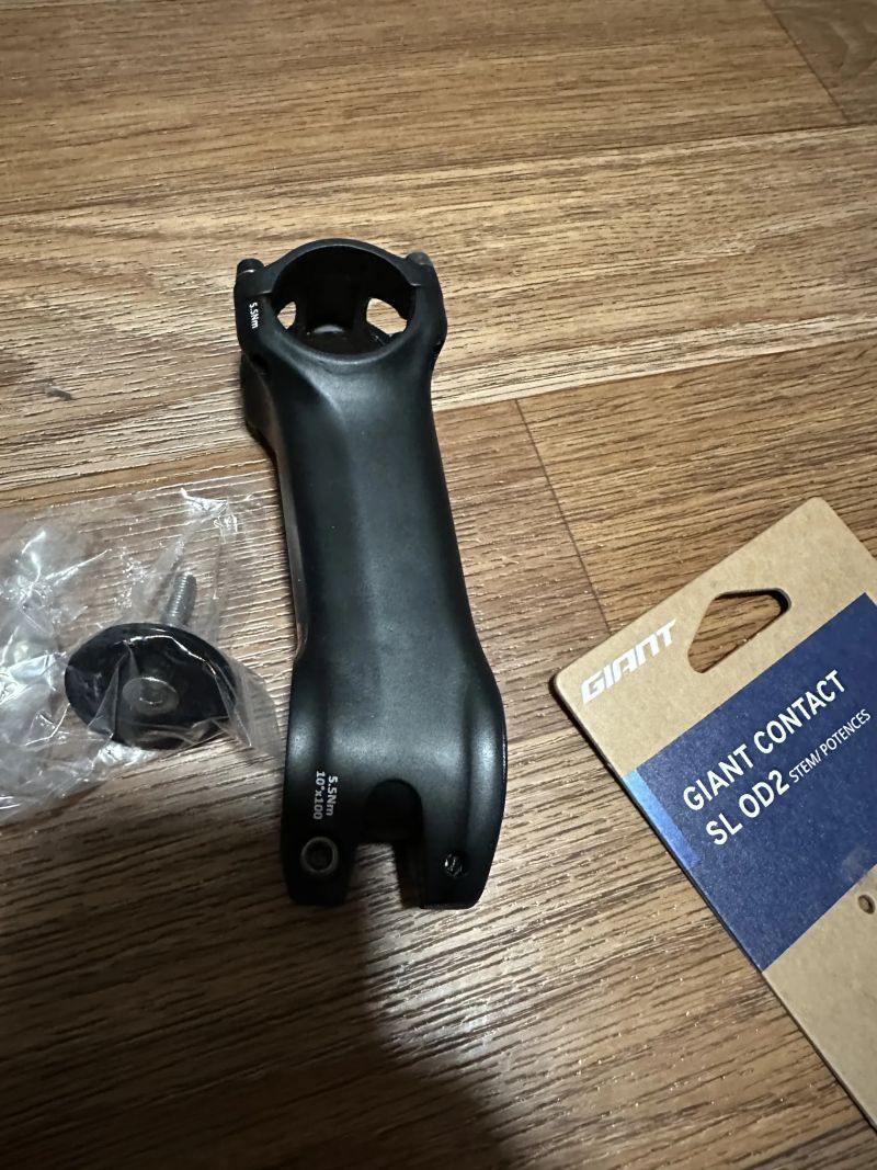 Představec Giant Contact SL 100mm/10 stupňů 