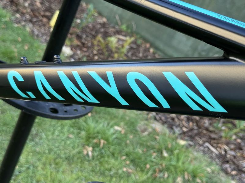 Canyon Grand Canyon WMN AL SL 7.0, XS, 27,5”, SRAM GX Eagle, RockShox, lockout z řídítek