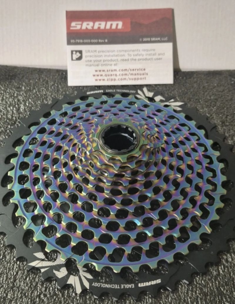 SRAM kazeta XG-1299 Eagle 12s 10-50 XD zlatá i rainbow