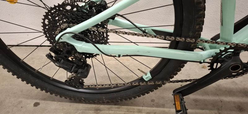 Rockrider EXPL 520 / 27,5" , velikost S ( 150 - 164cm ) 