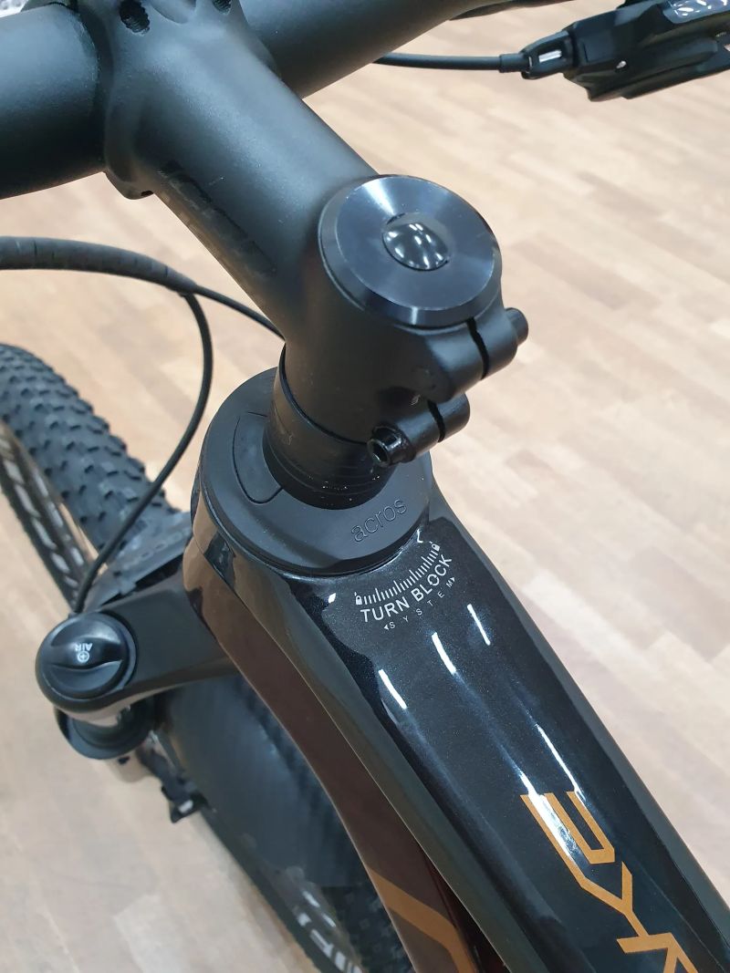 Coluer Stake CR 4.4 XT