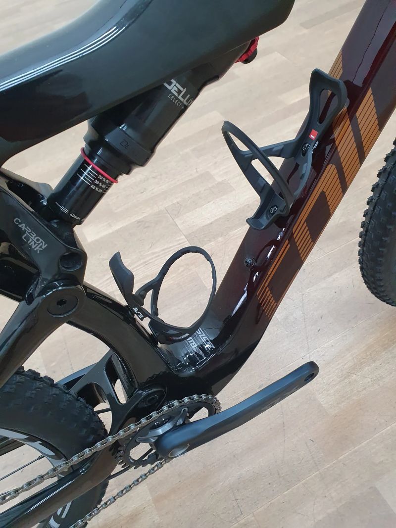 Coluer Stake CR 4.4 XT