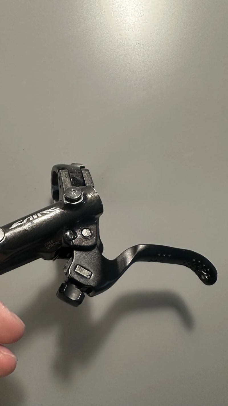 Shimano saint levá páčka