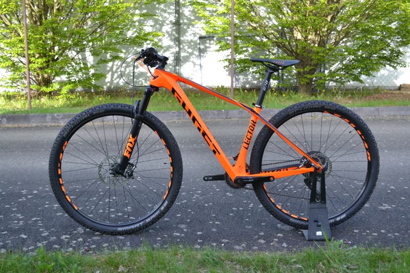 Ghost Lector 4.9 Carbon (S)