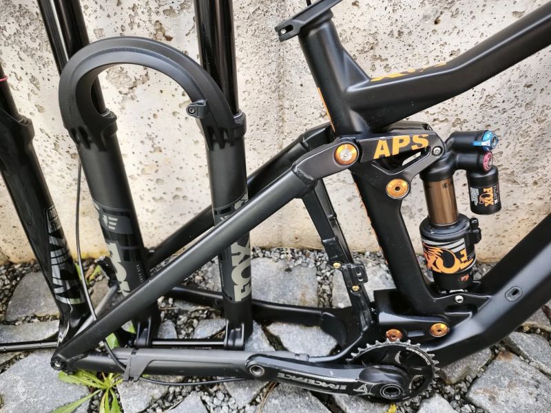 karbonová rámová sada BMC Traifox TF02 od roku 2017 vel.M