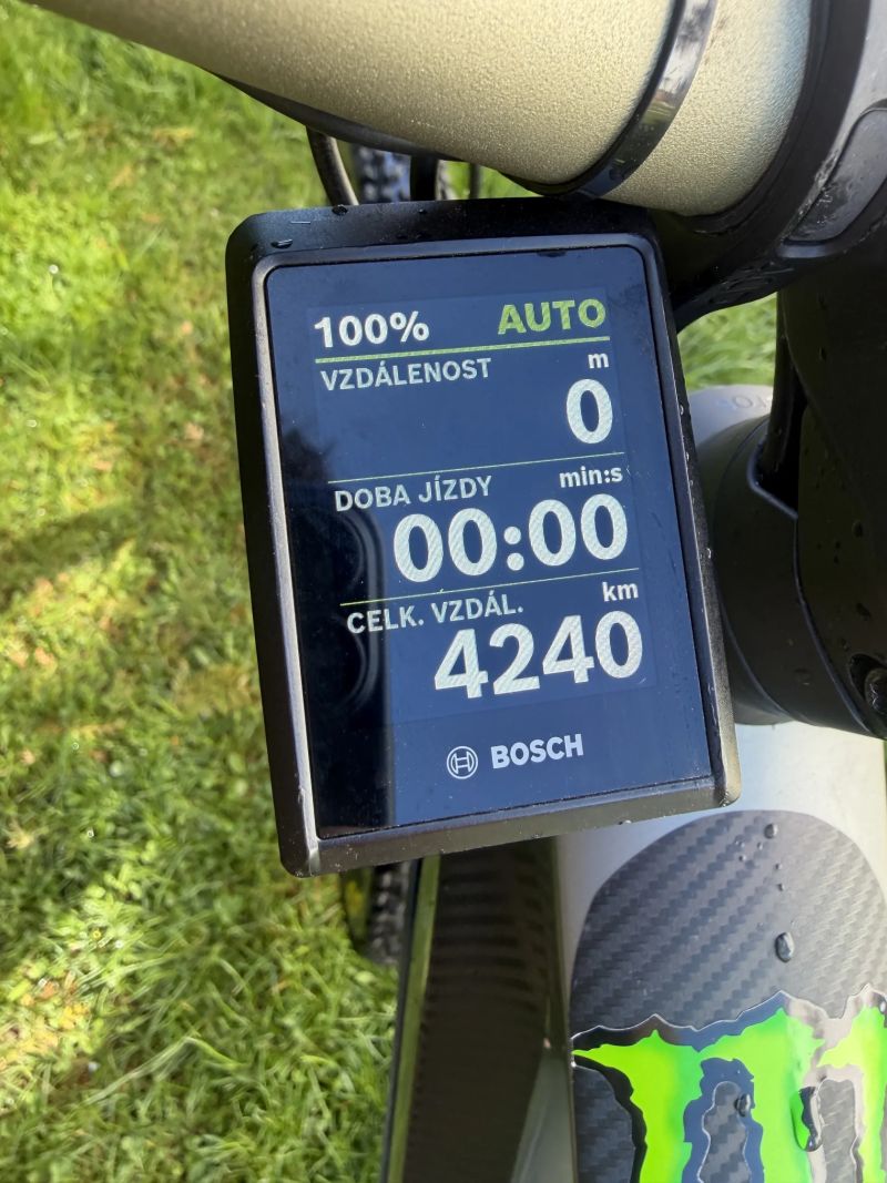 Cube stereo hybrid 140