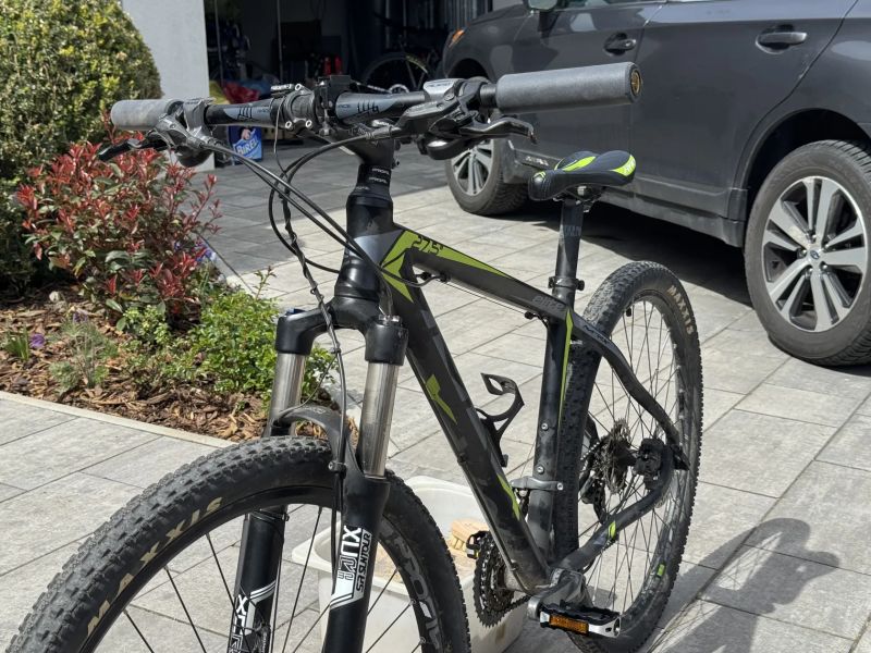 MRX Dugong 27,5 Shimano Deore