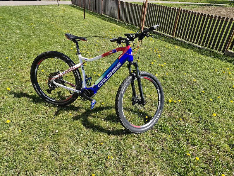 Crussis E-largo 9.6 M