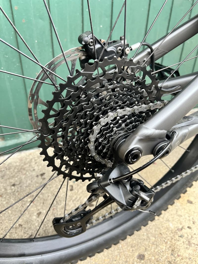 Specialized Stumpjumper EVO Comp 2023 TOP STAV