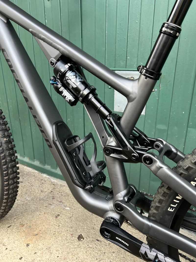 Specialized Stumpjumper EVO Comp 2023 TOP STAV