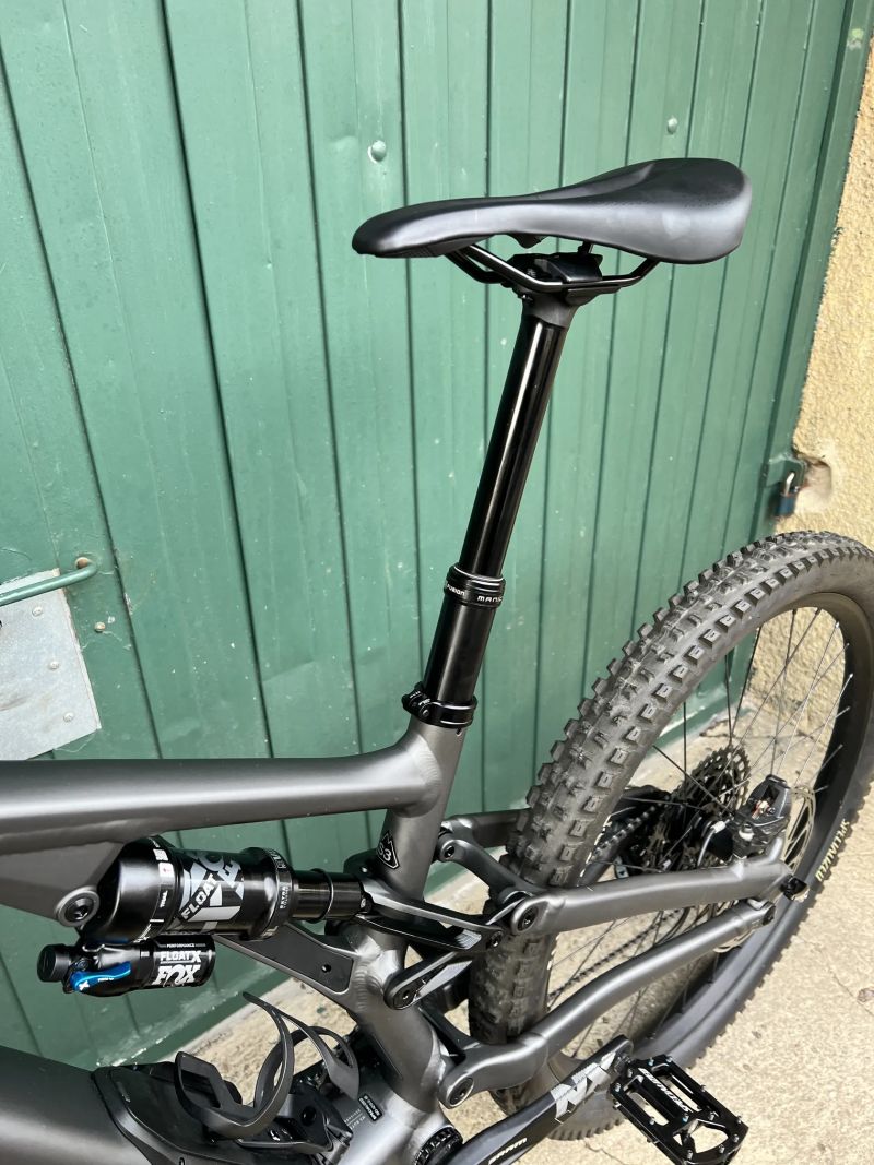 Specialized Stumpjumper EVO Comp 2023 TOP STAV