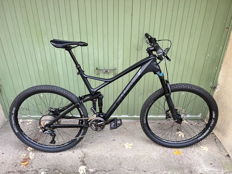 Celoodpružene karbonové kolo Ghost SL AMR, ram L TOP STAV