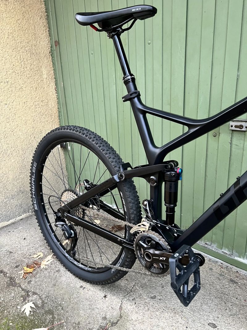 Celoodpružene karbonové kolo Ghost SL AMR, ram L TOP STAV