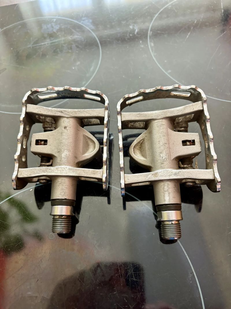 Pedály Shimano PD-M324