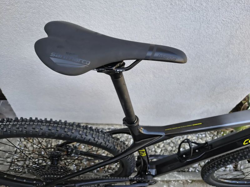 KARBONOVÉ HORSKÉ KOLO CONWAY .,. SUPER STAV