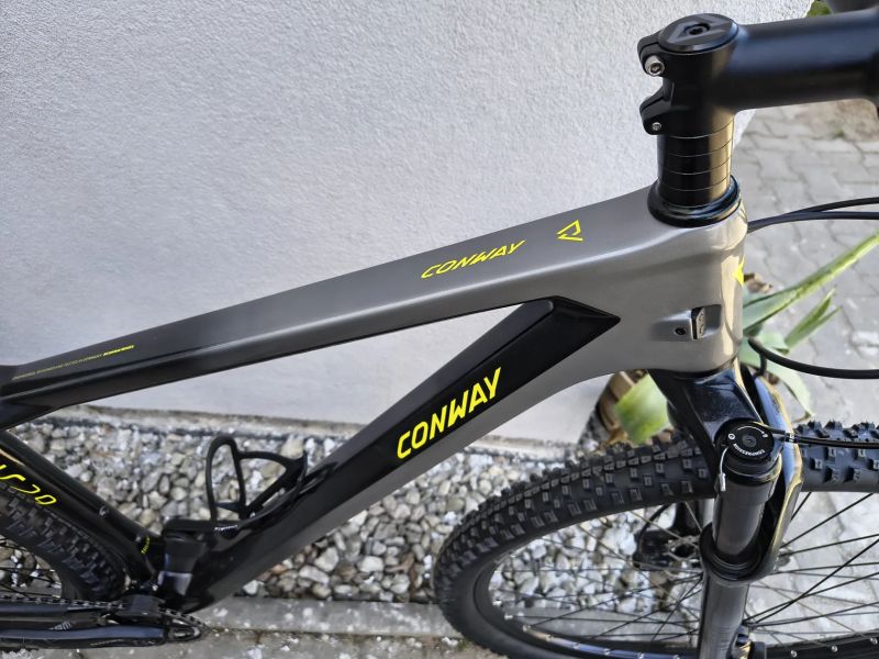 KARBONOVÉ HORSKÉ KOLO CONWAY .,. SUPER STAV