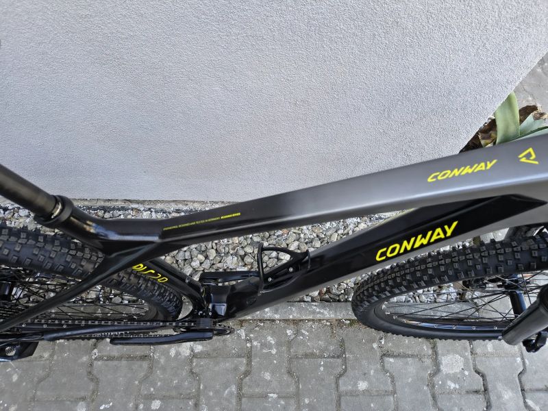 KARBONOVÉ HORSKÉ KOLO CONWAY .,. SUPER STAV