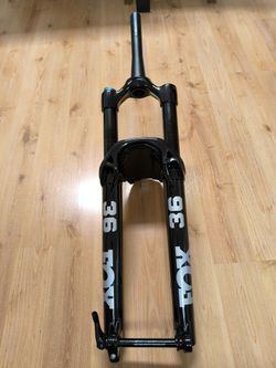 Fox Float 36 Performance Grip