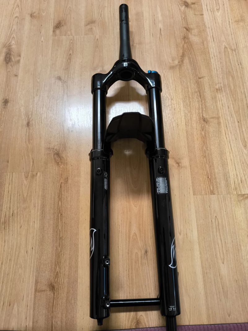 Fox Float 36 Performance Grip