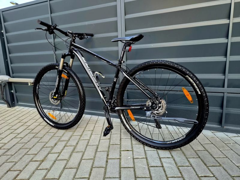 (87)Horské hliníkové kolo Merida 29" 