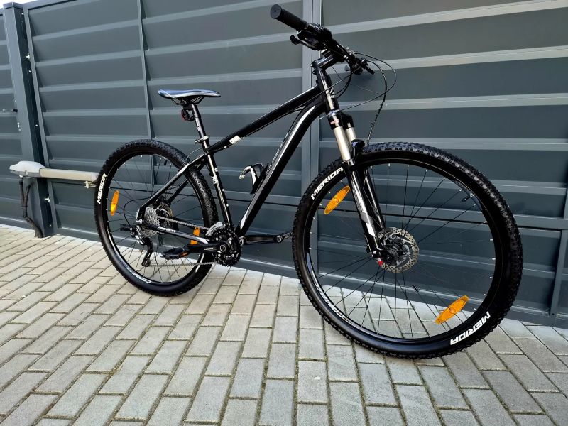 (87)Horské hliníkové kolo Merida 29" 