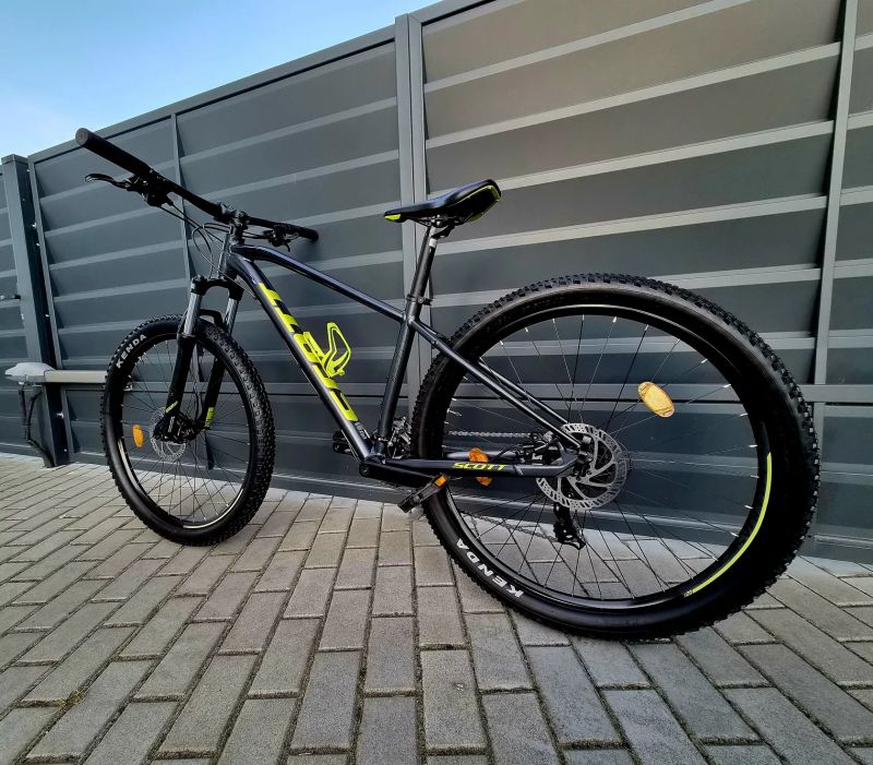 (90) Horské hliníkové kolo Scott 27,5"