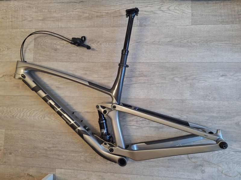 TREK Top Fuel 9.7 gen 2, vel. L