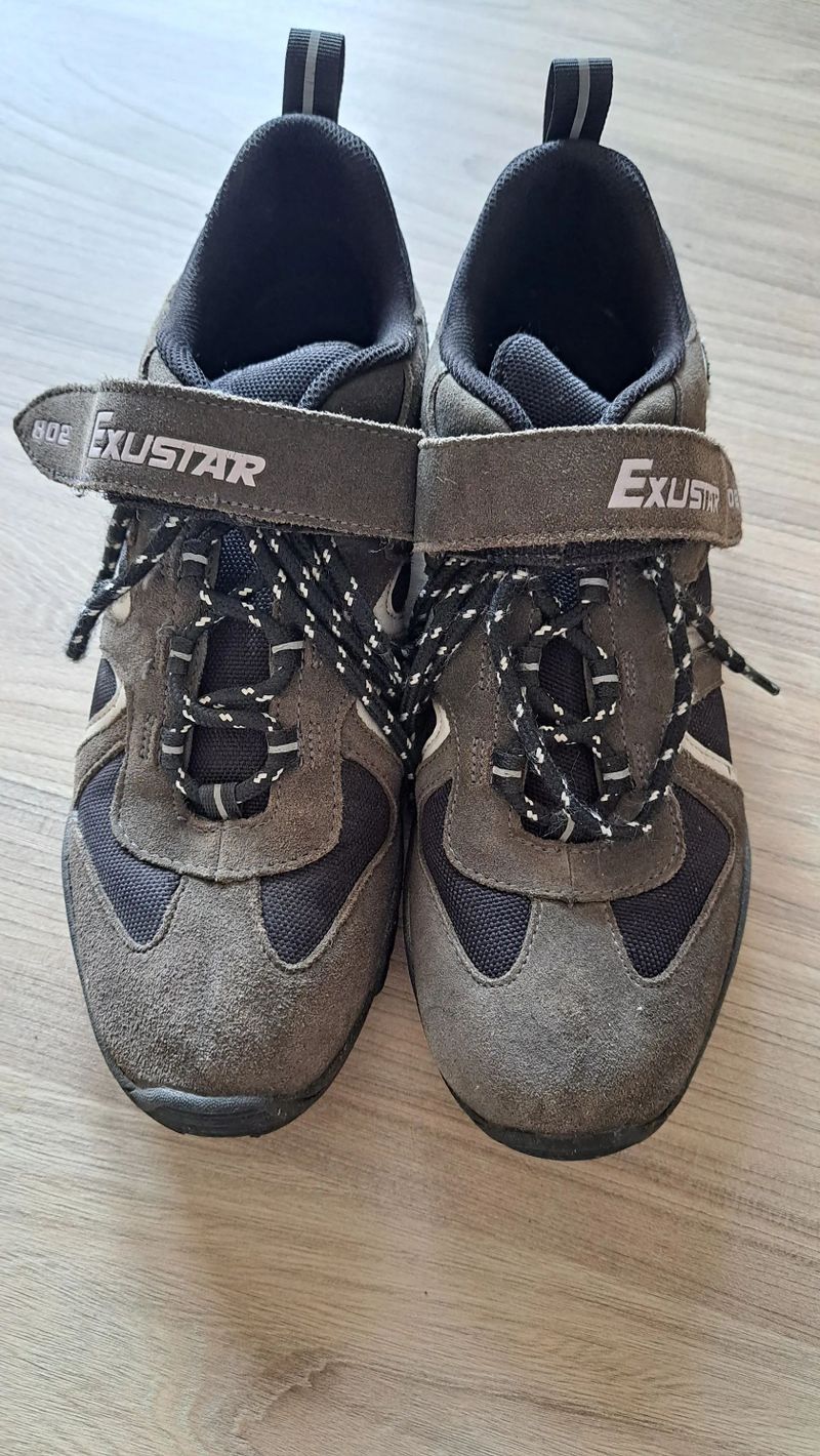 Exustar