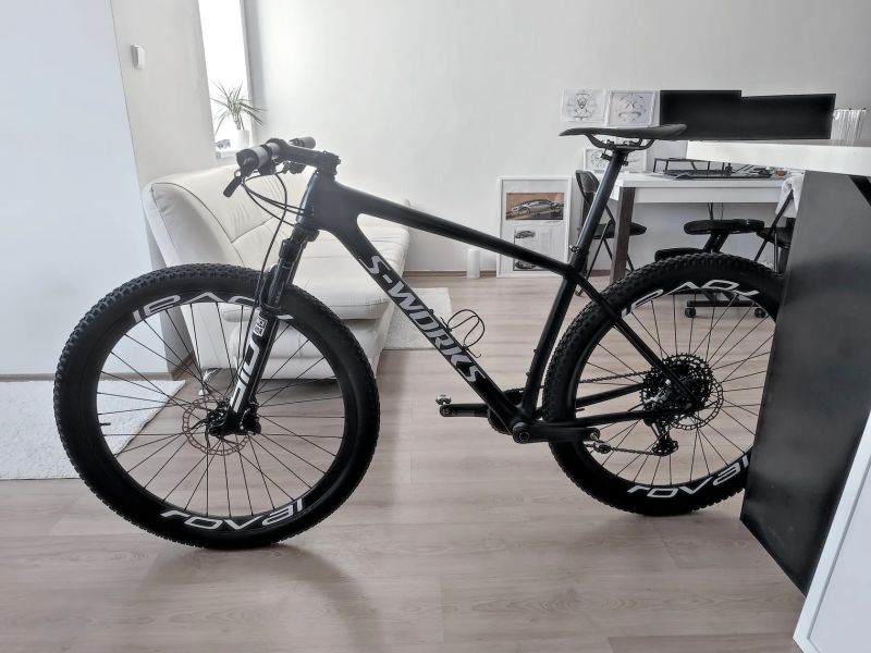 Carbon hardtail / SID /full XTR /XX1/carbon kola/9.2kg