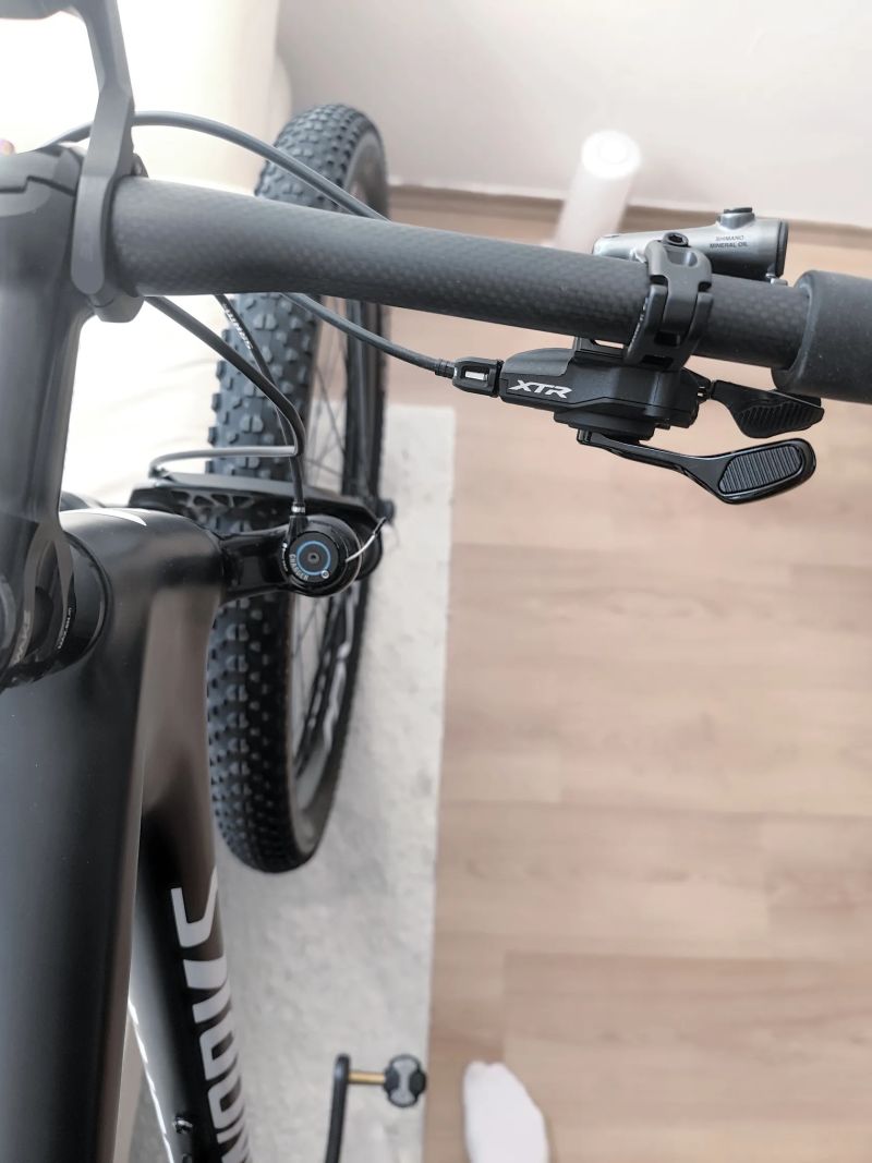 Carbon hardtail / SID /full XTR /XX1/carbon kola/9.2kg