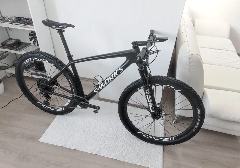 Carbon hardtail / SID /full XTR /XX1/carbon kola/9.2kg