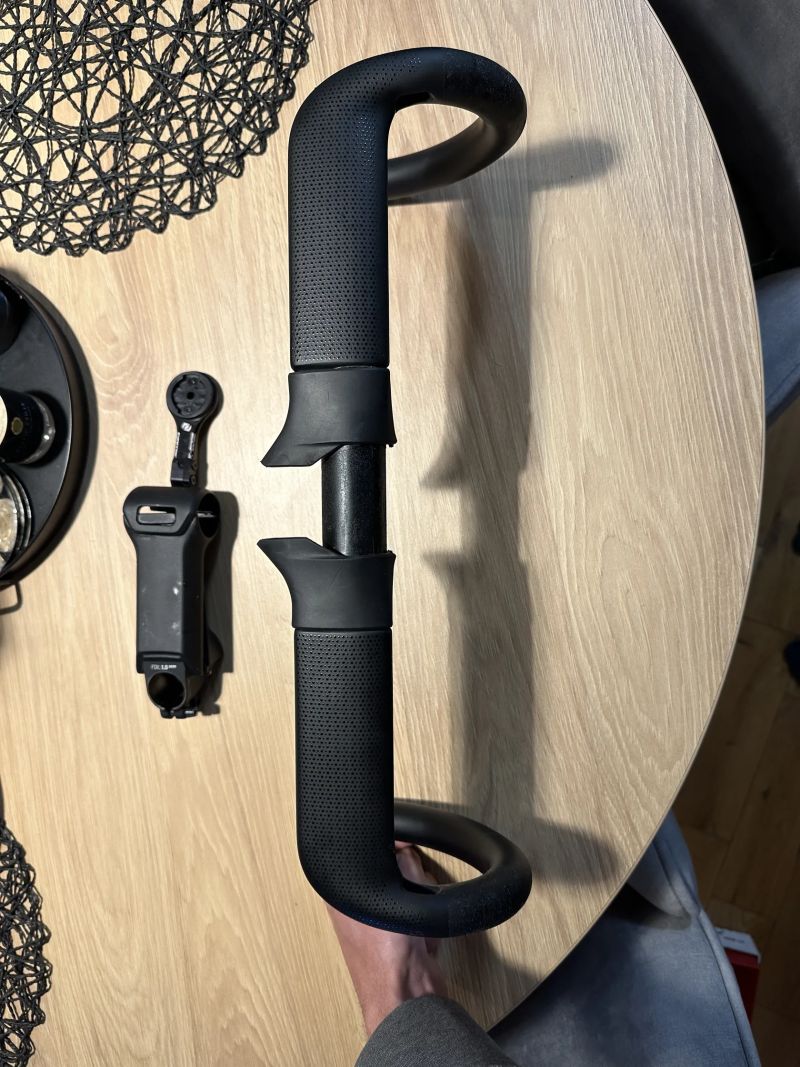 Syncros Creston 1.0 Aero + Garmin držák 