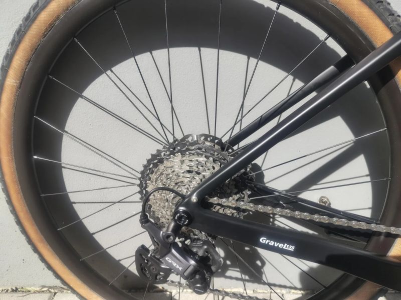 BXT Gravel Carbon Shimano GRX 1x12