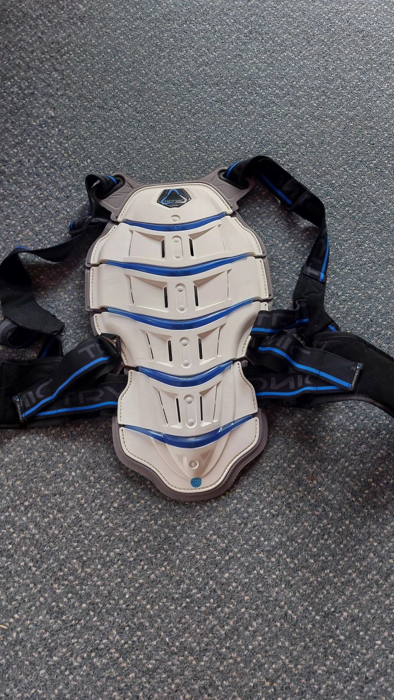 Páteřák Tryonic Feel 3.7 REV'IT vel.L